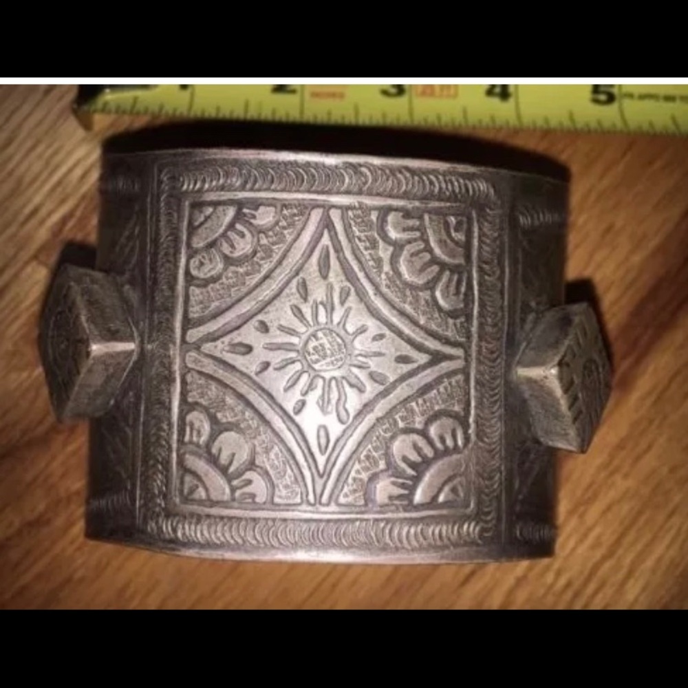 Tribal Egyptian Bedouin Cuff Bracelet - Mekkawy